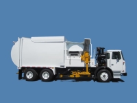 2018 Autocar Xpeditor CNG with Bridgeport Mfg Ranger 33yd Automated Side Loader Refuse Truck