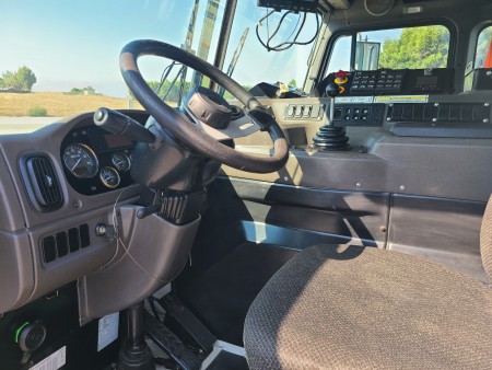 2019 Peterbilt 520 with McNeilus Atlantic 40yd Front Loader Refuse Truck