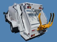 2013 Ford F550 with New Way Diamondback 6 Yard Rear Loader