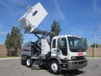 2007 Elgin Eagle Dual Engine Mechanical Street Sweeper