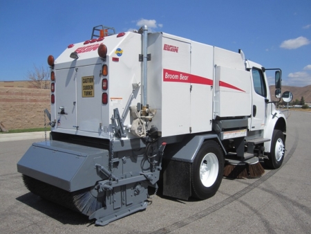 2008 Elgin Broom Bear Mechanical Street Sweeper