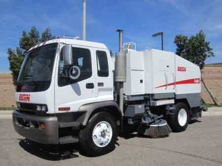 2007 Elgin Eagle Dual Engine Mechanical Street Sweeper